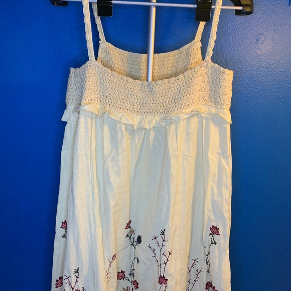 Zara Limited Edition White Embroidered Floral Crochet Dress Size Large NWOT - Picture 4 of 9